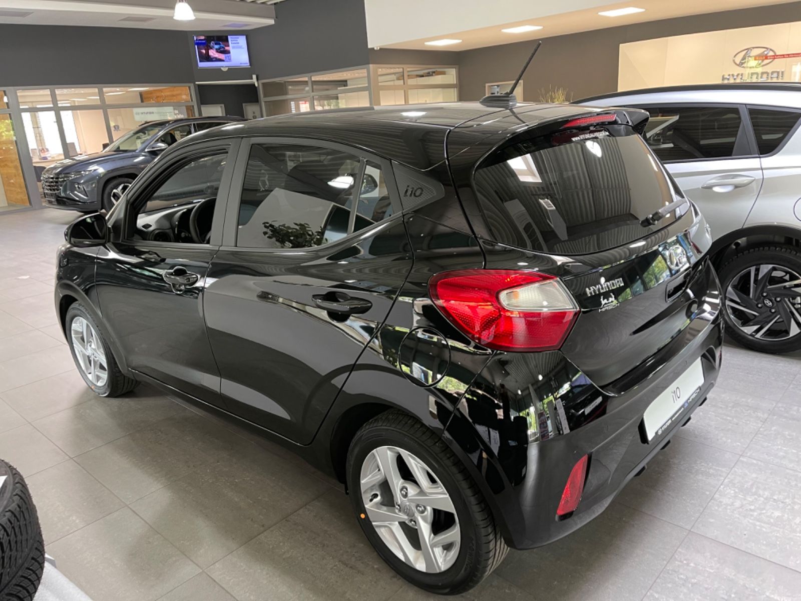 Fahrzeugabbildung Hyundai i10 1.0 MJ23 Connect & Go NAVI KAMERA SHZ
