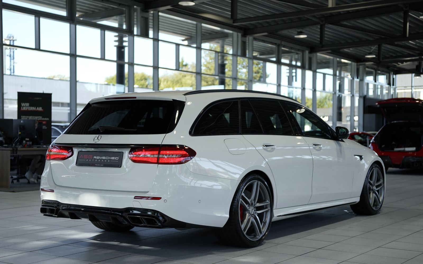 Mercedes Benz E 63 Amg