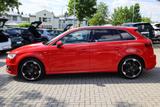 Audi A3 Sportback 35 TFSI Klimaaut. LED Navi Tempomat - Audi A3: Rot
