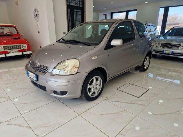 Toyota TOYOTA Yaris 1.0I 16V cat 3p. PER NEOPATENTATI