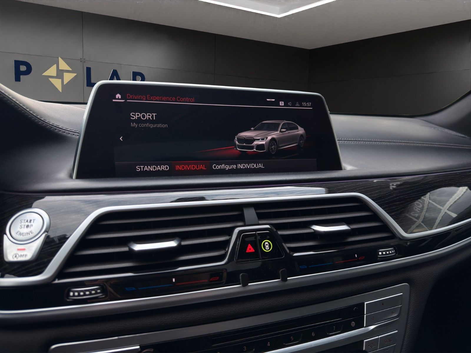 Fahrzeugabbildung BMW 750Li xDrive *M-Sport*H&K*Skylounge*HUD*Masssage