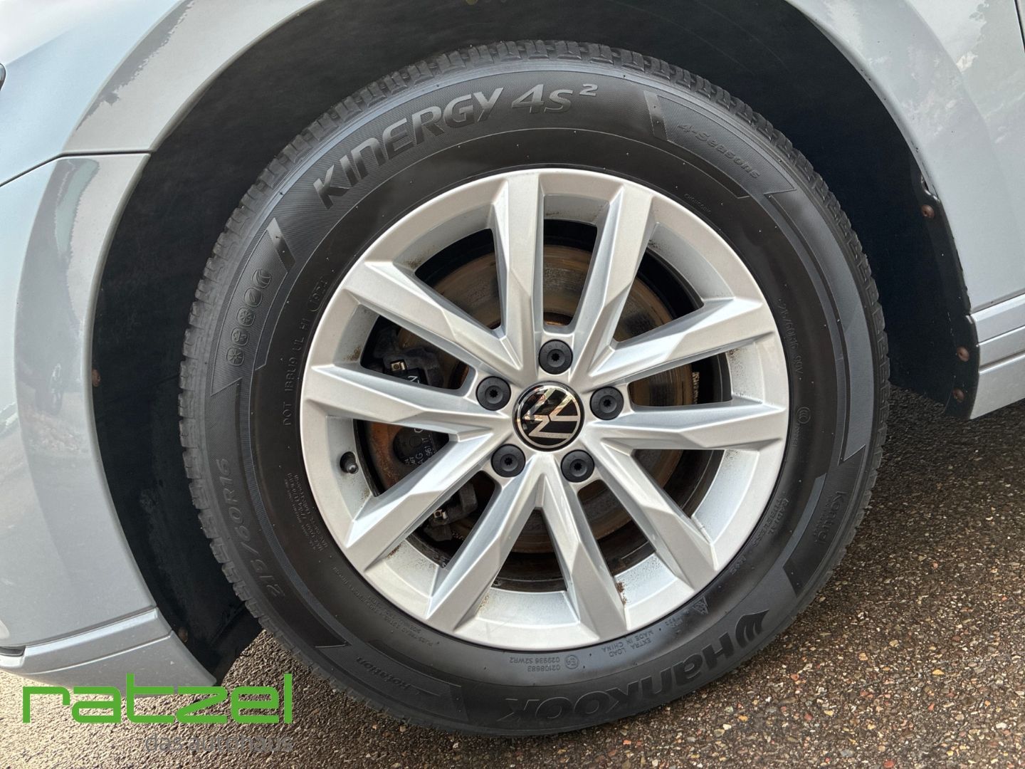 Fahrzeugabbildung Volkswagen Passat Variant 2.0 TDI DSG Business Navi Massage