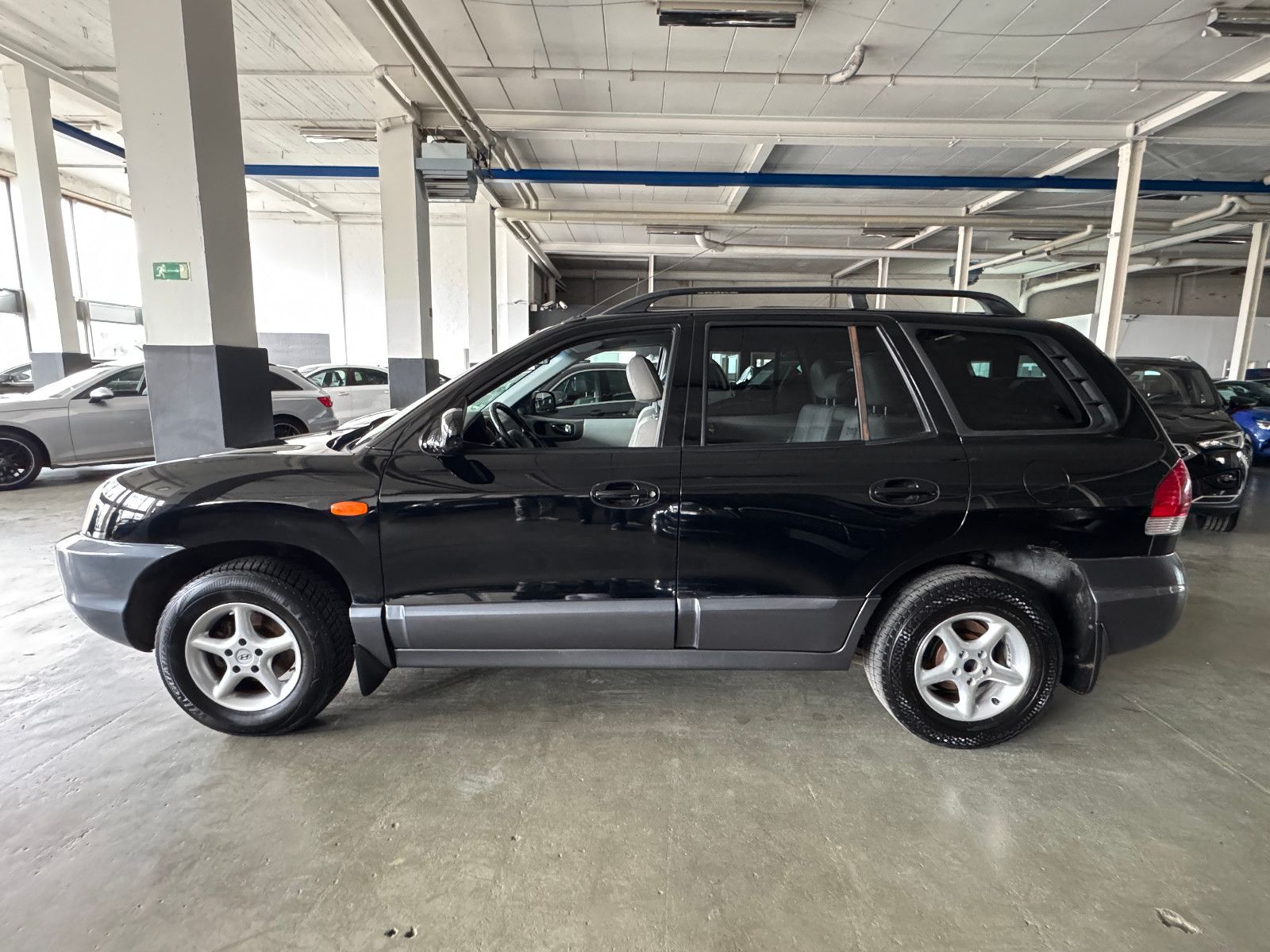 Vehicle image Hyundai SANTA FE 2.4 GLS 2WD LPG GAS ANLAGE LEDER KLIMA