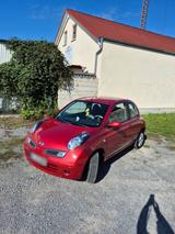 Nissan Micra TÜV neu wenig km Bremsen neu - Nissan Micra in Karlsruhe