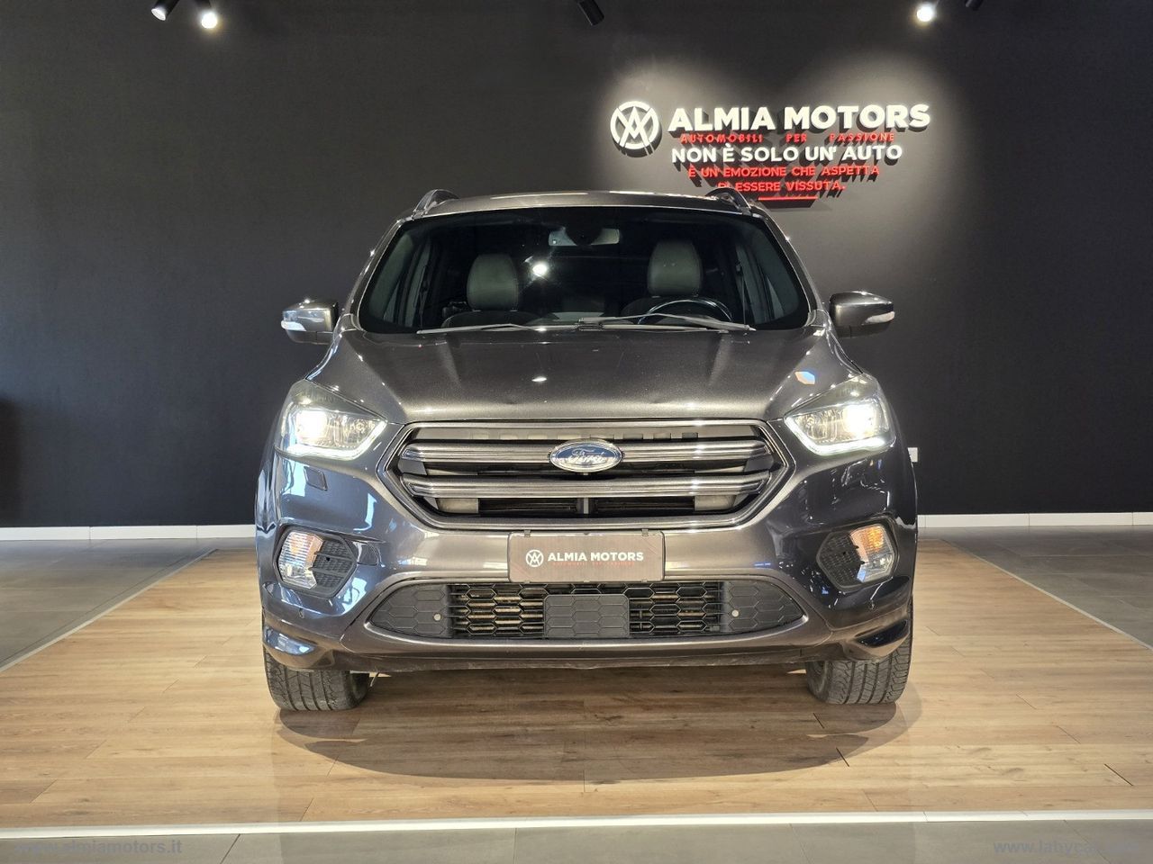 Ford FORD Kuga 2.0 TDCI 180 CV S&S 4WD Pow.ST-Line imagem 2