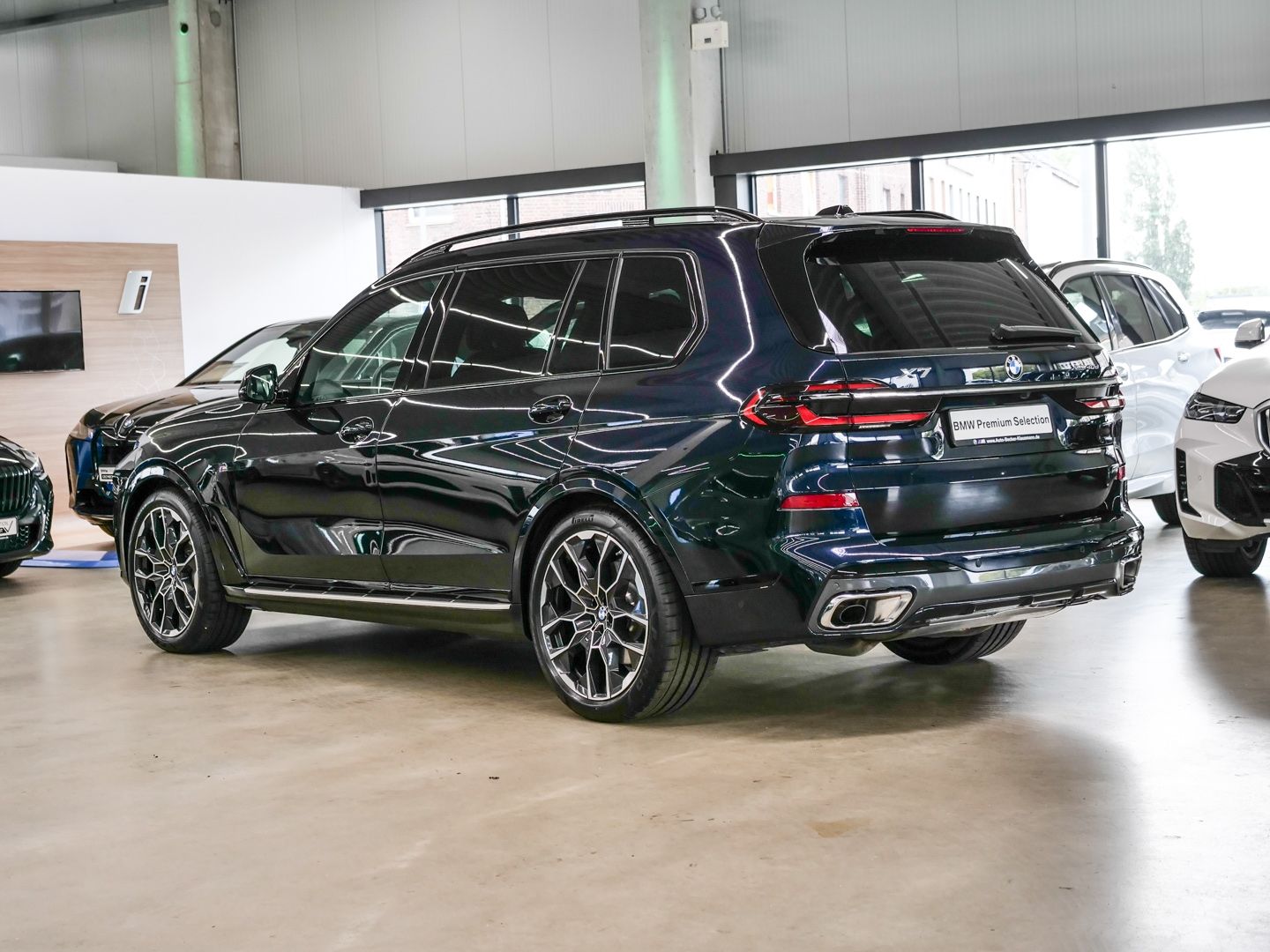 BMW X7 xDrive40d M SPORT 22''HuD AHK STAND-HZG PANO foto 2