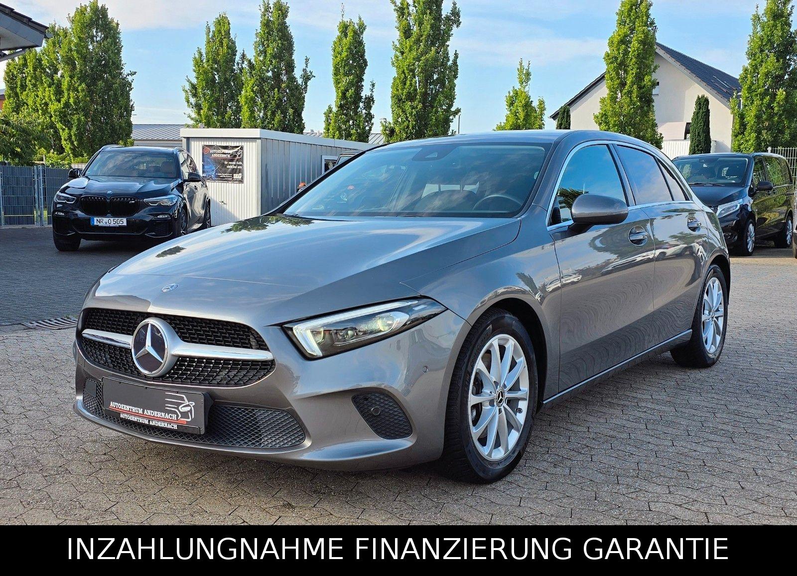 Mercedes-Benz A 220 BUSINESS PAKET*WIDSCREEN*NAVI*PDC*CARPLAY