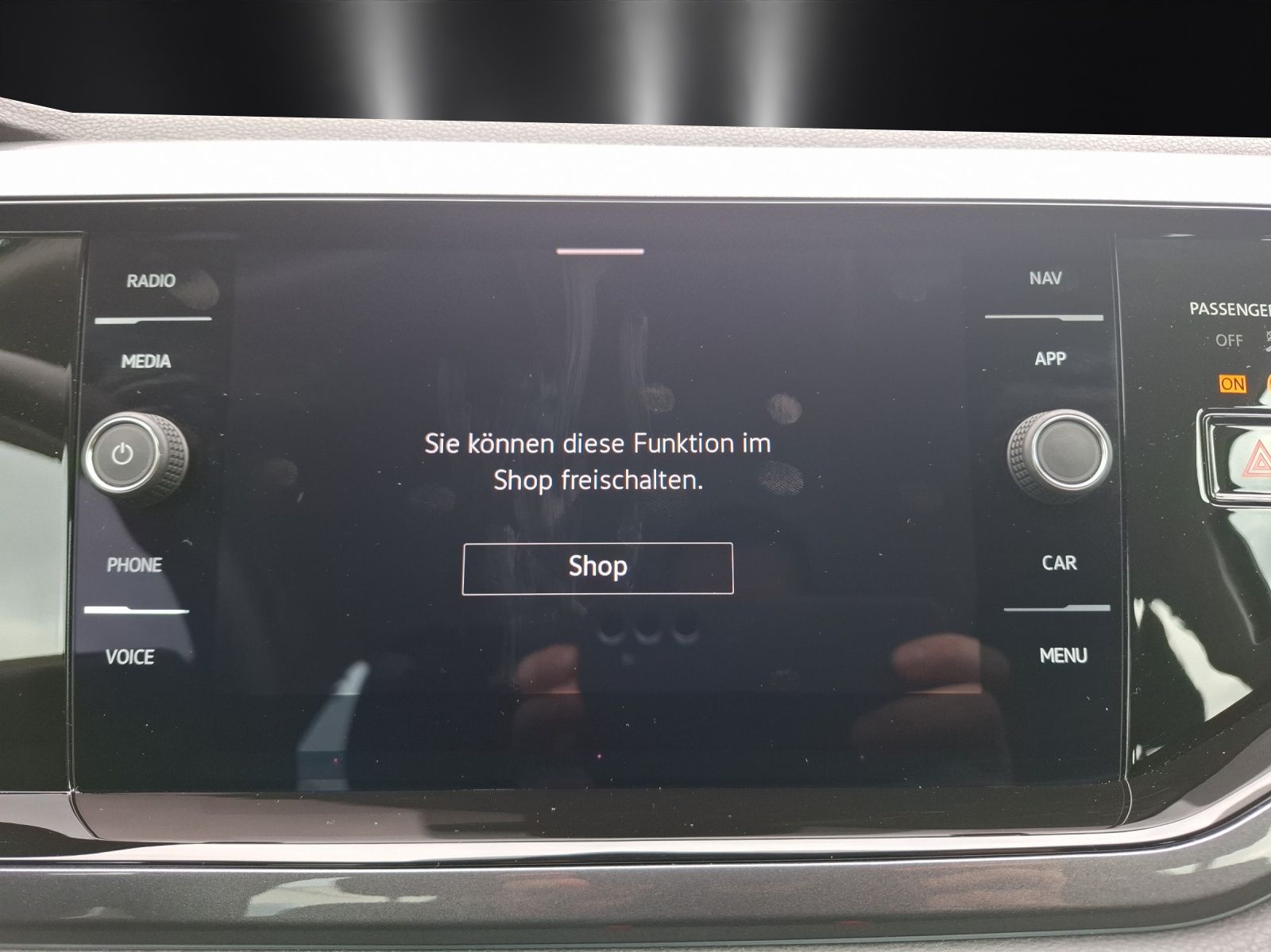 Fahrzeugabbildung Volkswagen Polo TSI Style DSG Matrix AID ACC Park-Assist SH