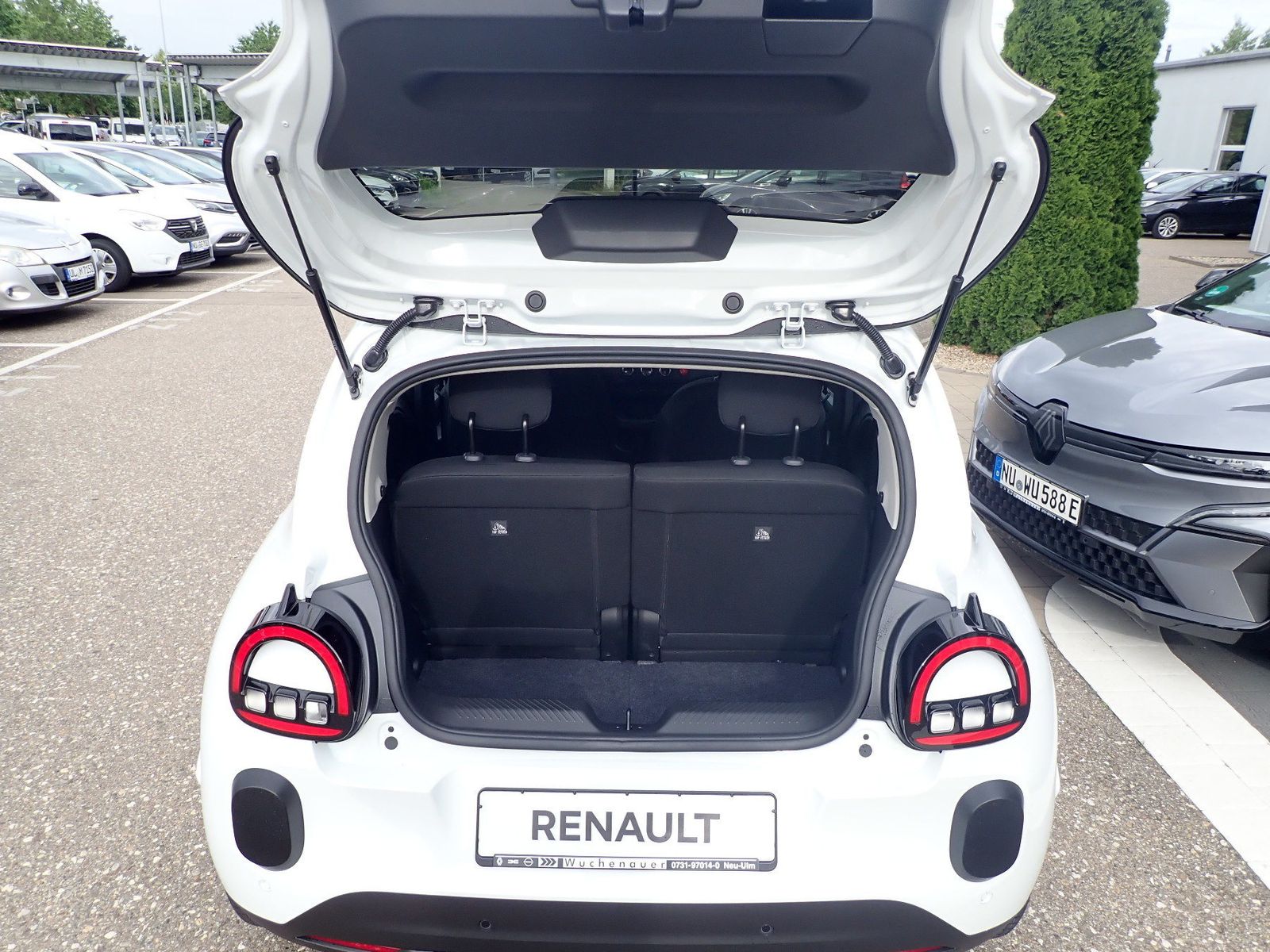 Fahrzeugabbildung Renault Twingo E-TECH elektr. Evolution 80hp Urban Range