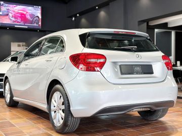 Mercedes A 180 - 3