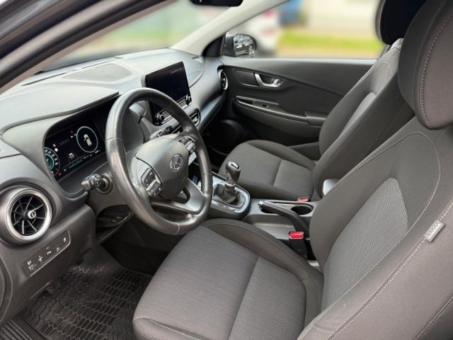 Fahrzeugabbildung Hyundai KONA 1.0 Trend 2WD +NAVI+RFK+KLIMA+PDC+TEMPOMAT+