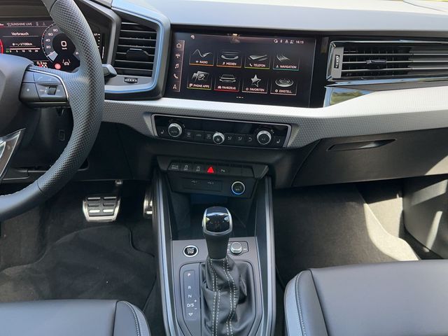 A1 Sportback 1.5 TFSI S-tronic 150 PS