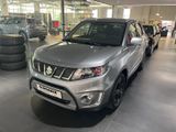 Suzuki Vitara S 1.4l 4x2 - Suzuki Vitara mit Benzin-Antrieb: Metallic