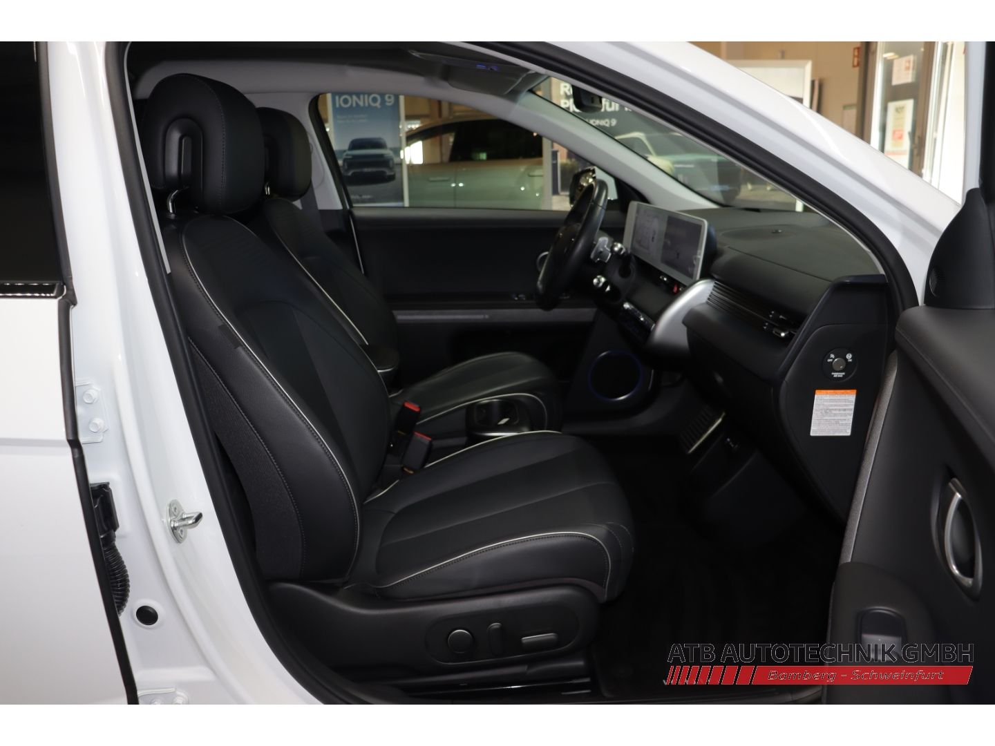 Fahrzeugabbildung Hyundai IONIQ 5 77,4 kWh UNIQ 98,8% SOH HUD Panorama Nav