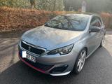 Peugeot 308 GTi by Peugeot Sport THP 270 - Peugeot 308: GTI By Sport