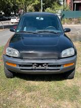 Toyota RAV4 Allradantrieb - Toyota RAV 4 aus 1996