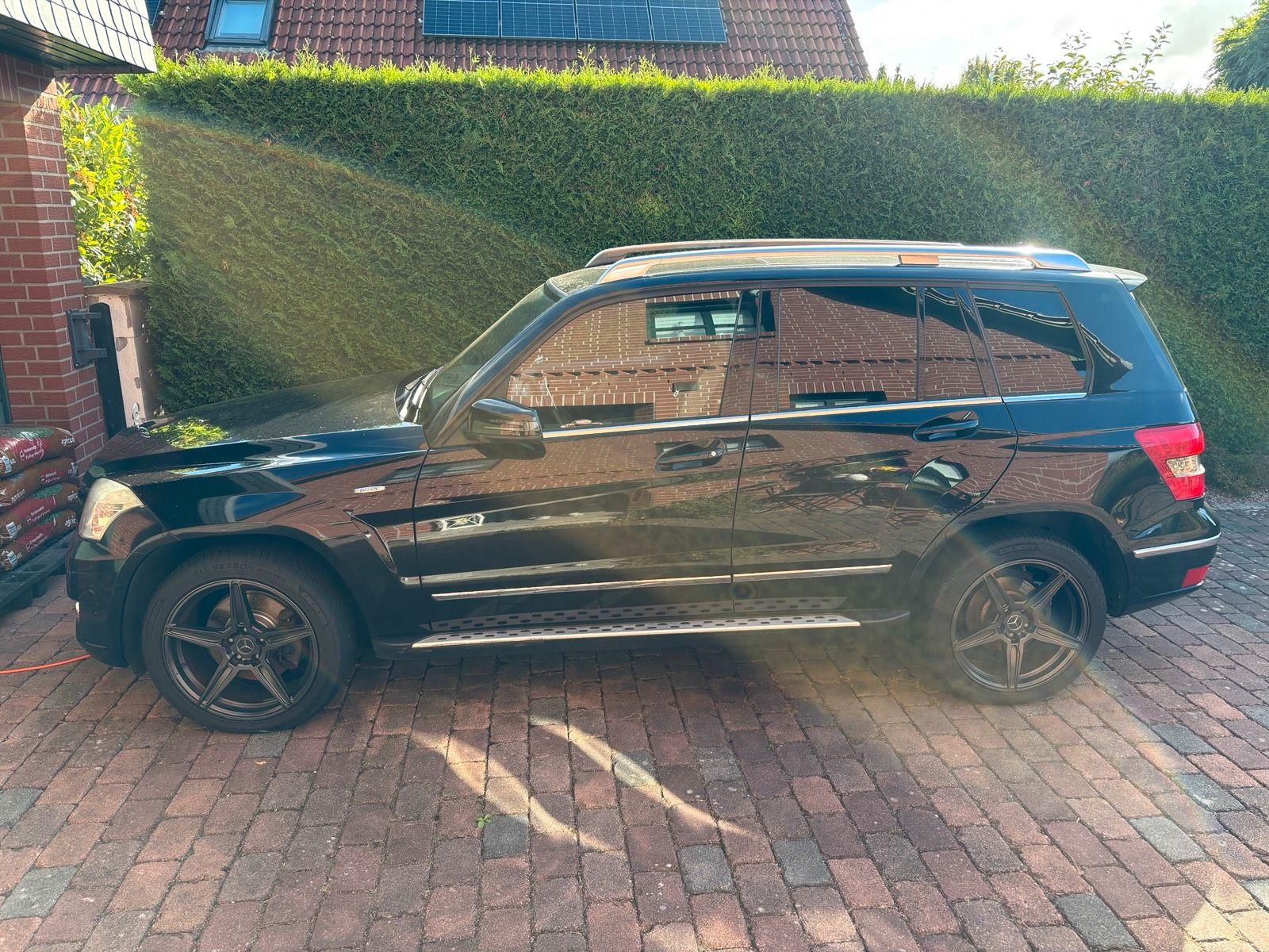 Mercedes-Benz GLK 320