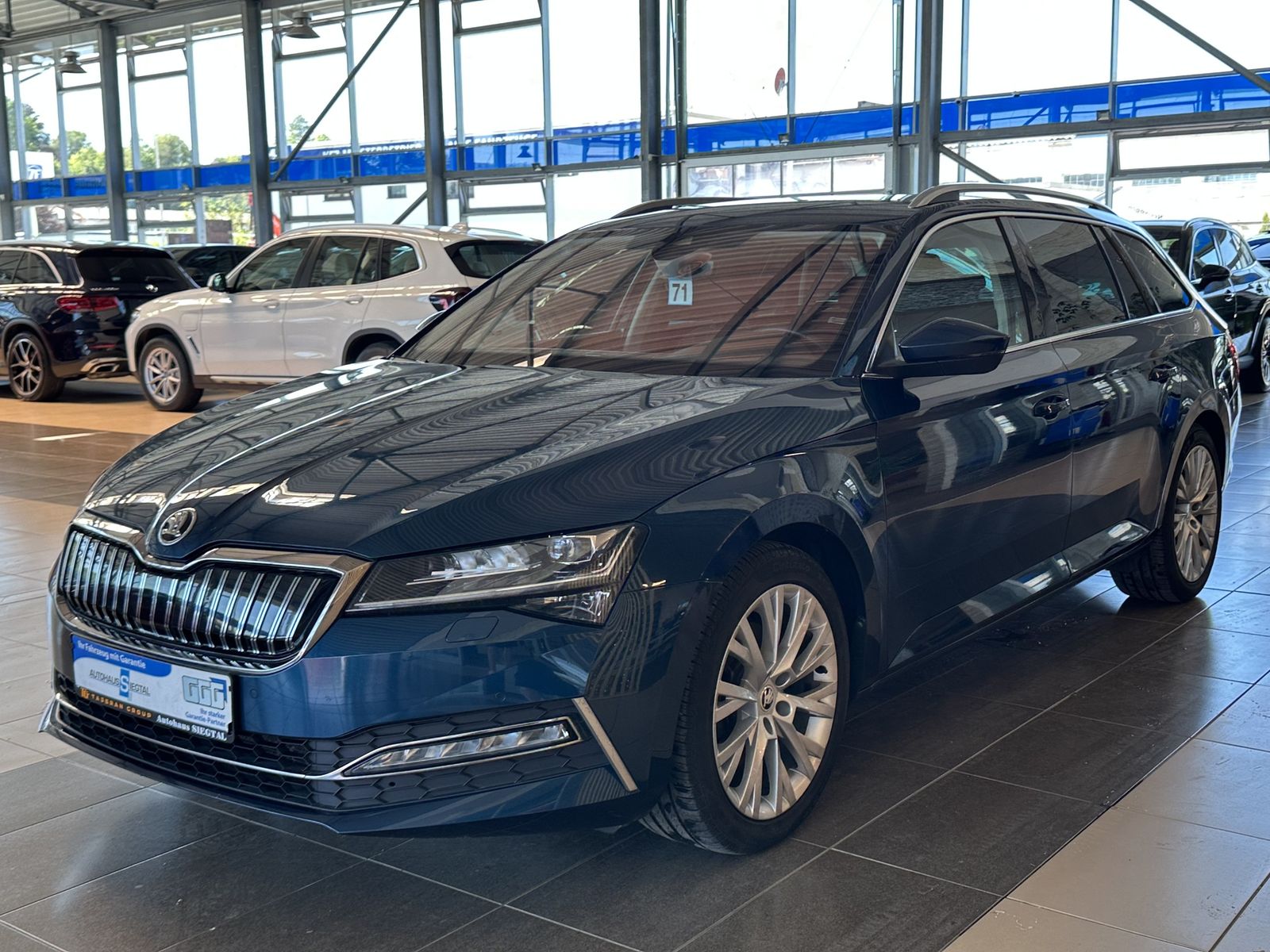 Skoda Superb Style iV Memory St-Heiz LED 4xSHZ AHK PDC imagem 3