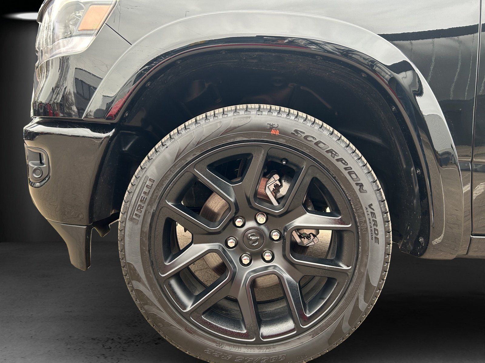 Fahrzeugabbildung Dodge RAM 1500 Sport GT V8 PANO/AHK/NAVI/PDC/LED
