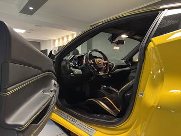 صورة مصغرة 11 لـ 2018 Ferrari 488 GTB