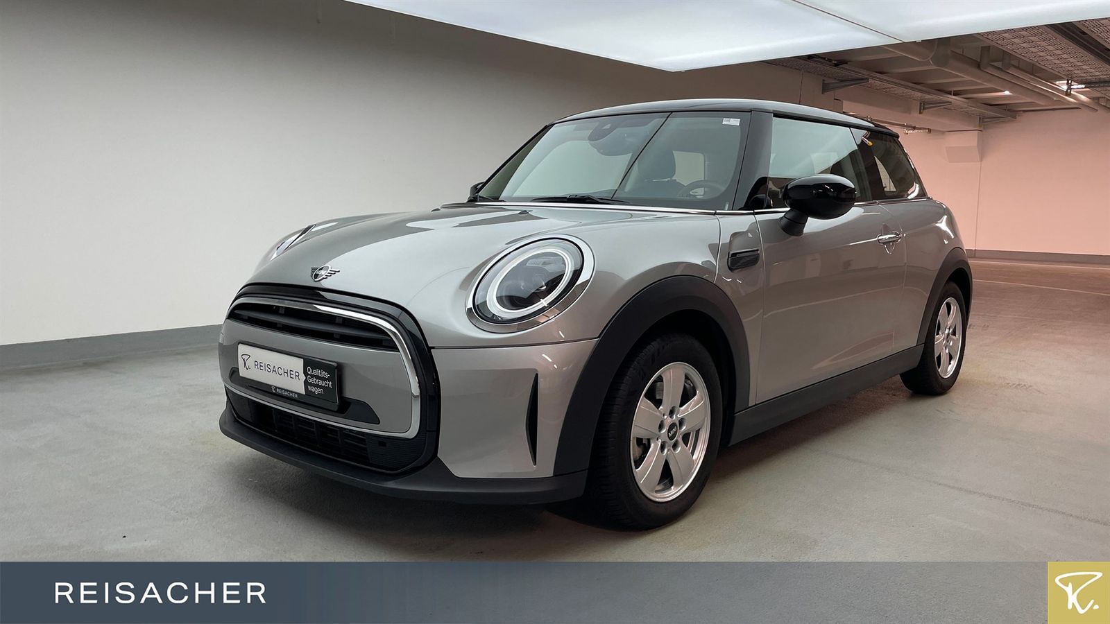 MINI Cooper Essential-Trim, DAB,PDC,LED
