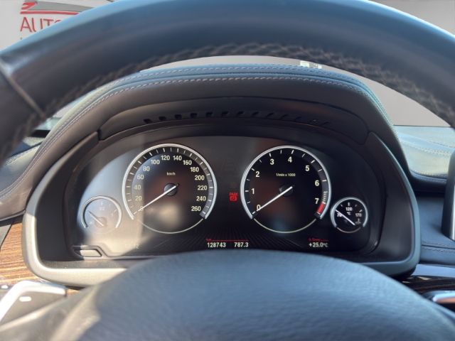 Fahrzeugbild 14