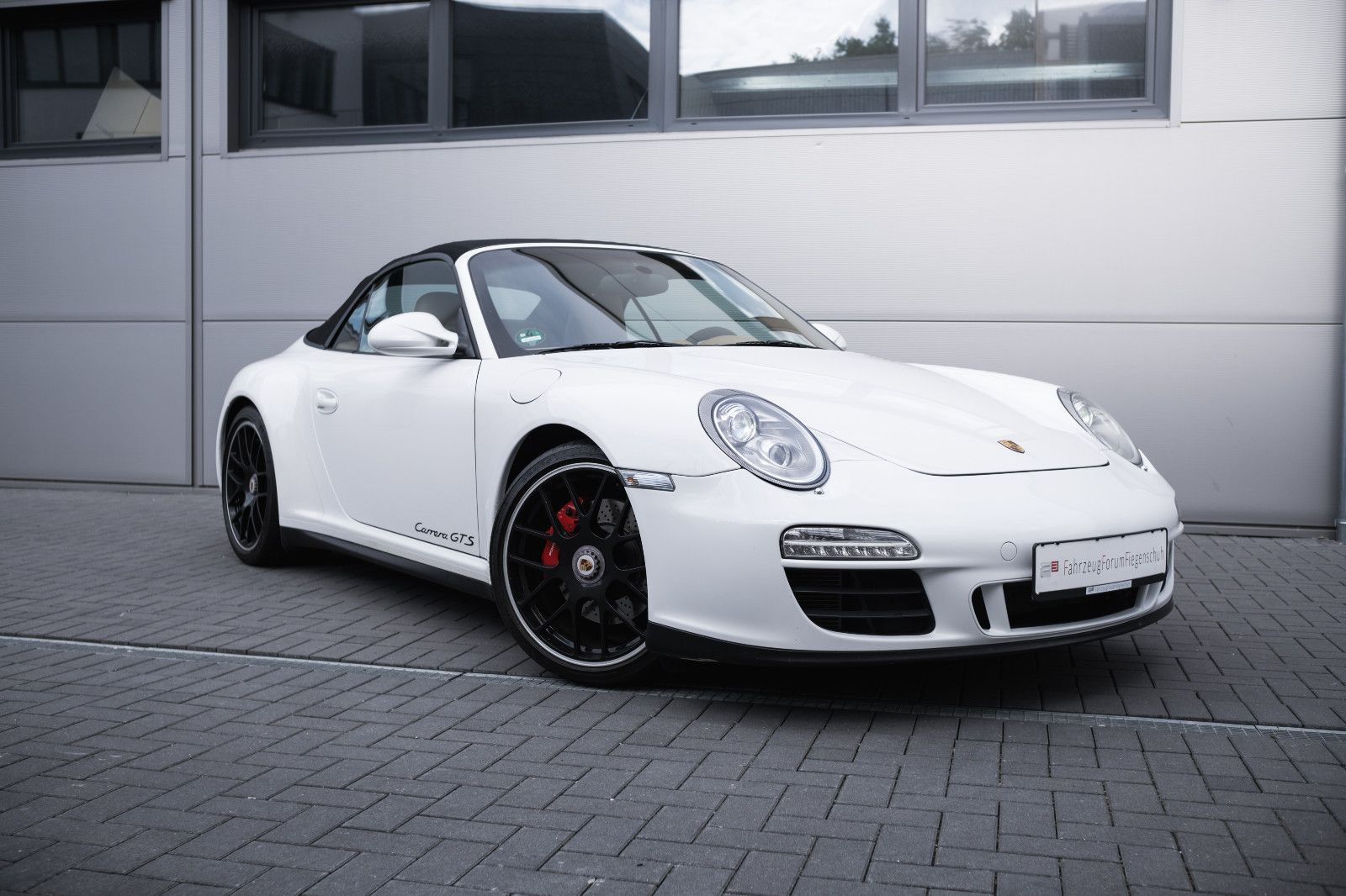 Fahrzeugabbildung Porsche 997/911 Carrera GTS-Approved-PDK-BOSE-Navi.