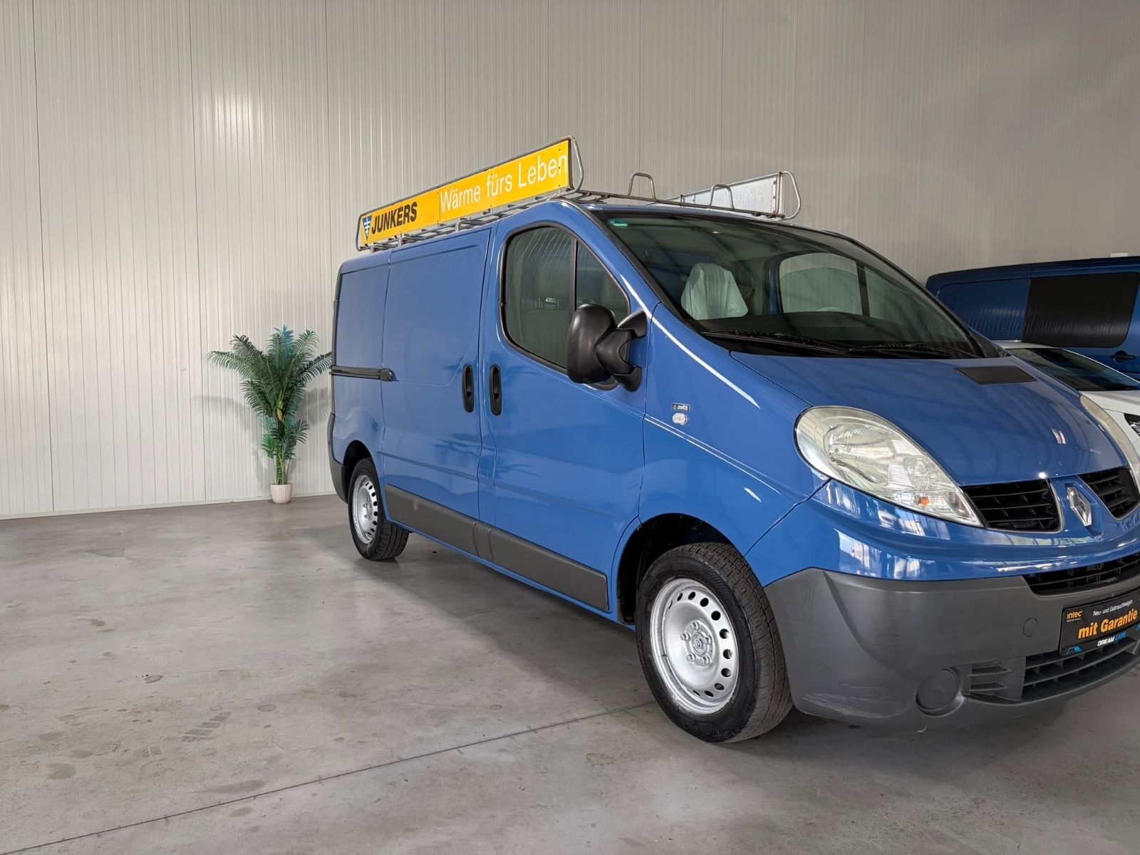 Renault Renault Trafic Kasten L1H1 2,7t/AHK/Dachgepäcktr/t