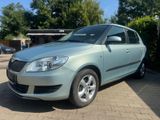 Skoda Fabia Ambition 1.Hand Kette NEU TÜV NEU - Skoda Fabia aus 2012