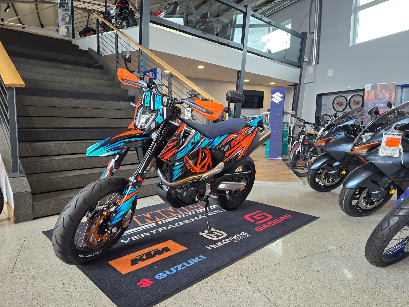 KTM 690 SMC R inkl.Remus Insp.neu