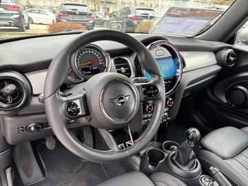 MINI Cooper DAB LED Navi Tempomat Klimaaut. Shz PDC