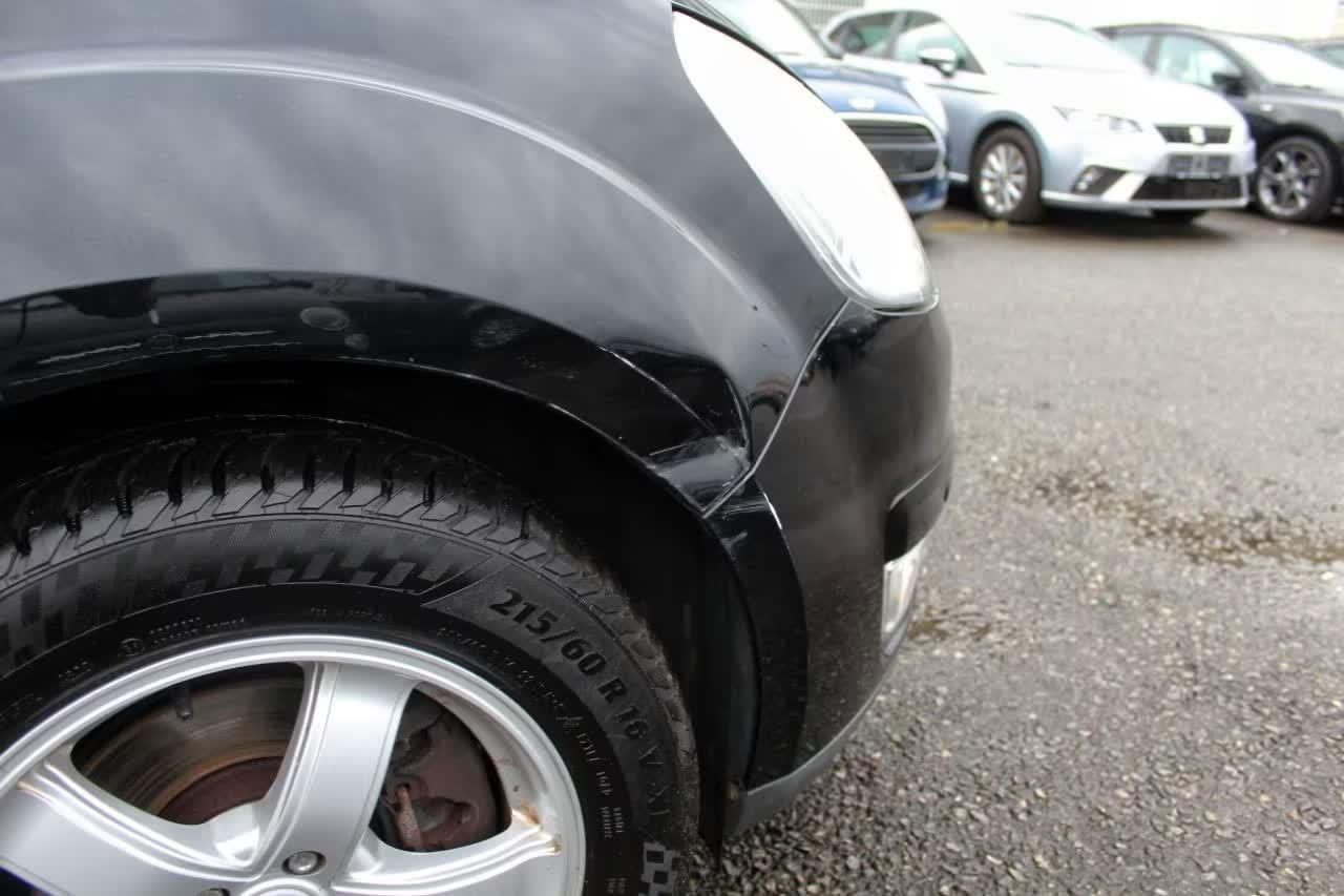 Ford Galaxy 2007 — photo 20