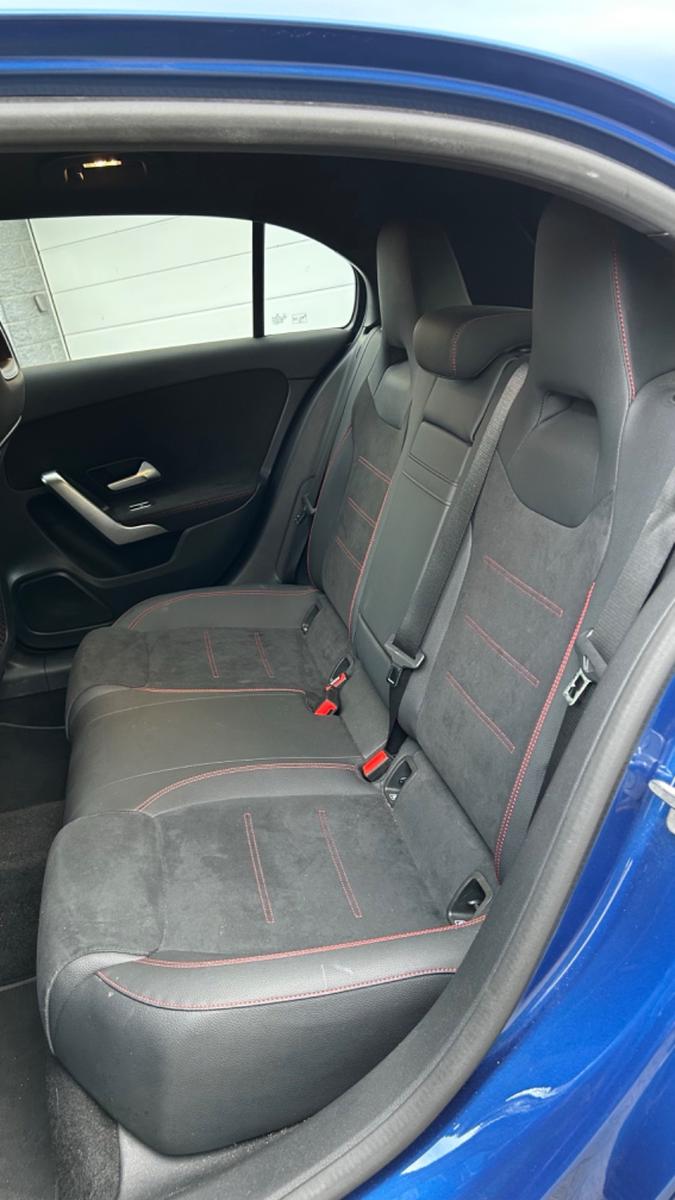 Mercedes-Benz A 250 e Plug-in-Hybrid DCT AMG / Top Zustand
