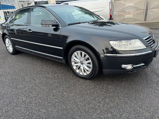 Volkswagen Phaeton V8 4-Sitzer 4Motion lang