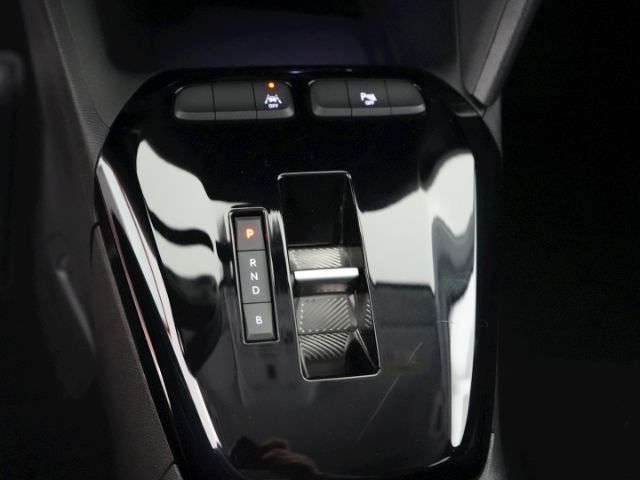 Corsa-e F EDITION 50kWH AT+LED LICHT+RÜCKFAHRKAM