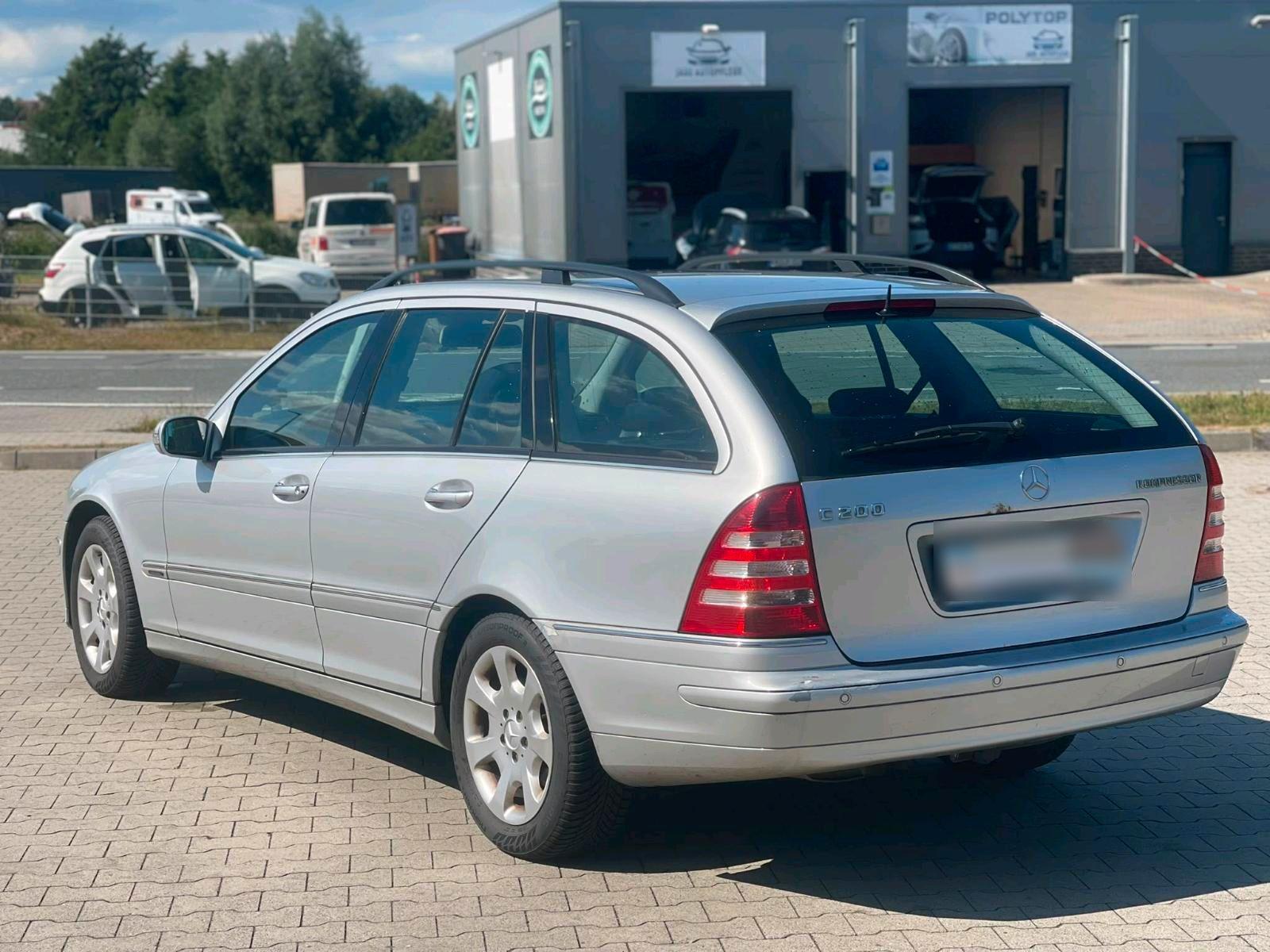 Mercedes-Benz C200 2006 — engine