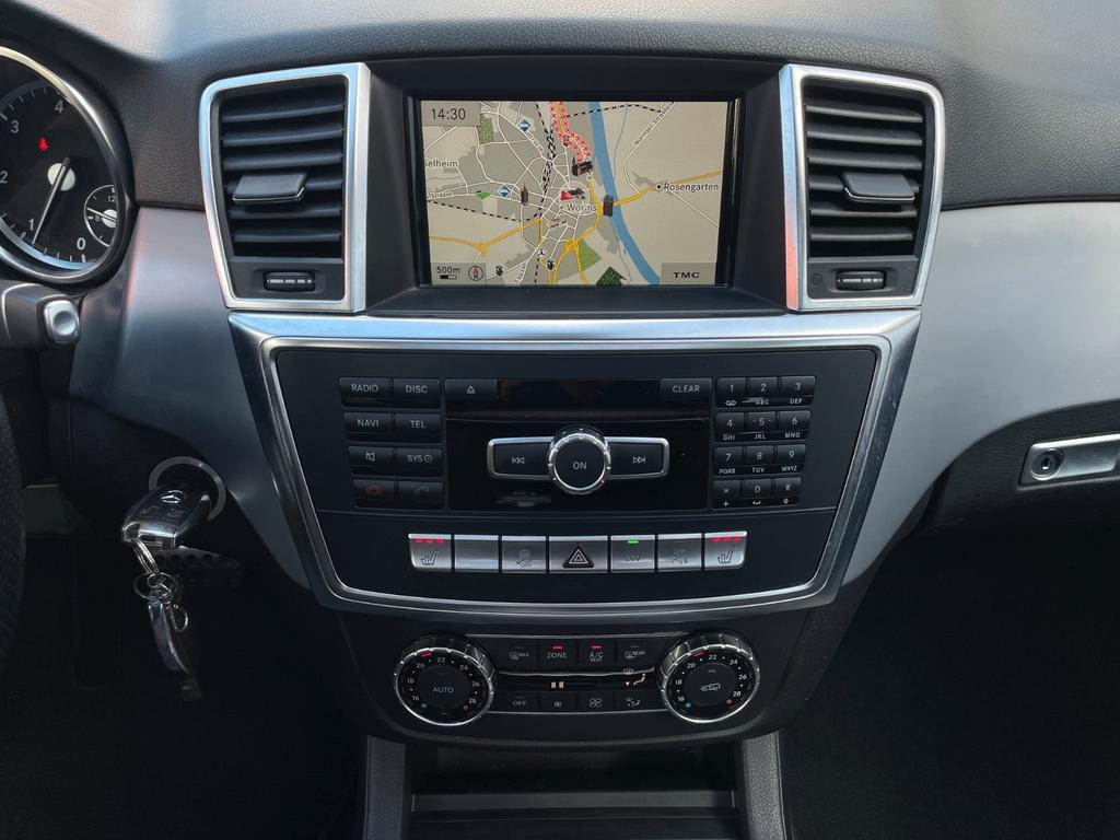 Mercedes-Benz ML 350