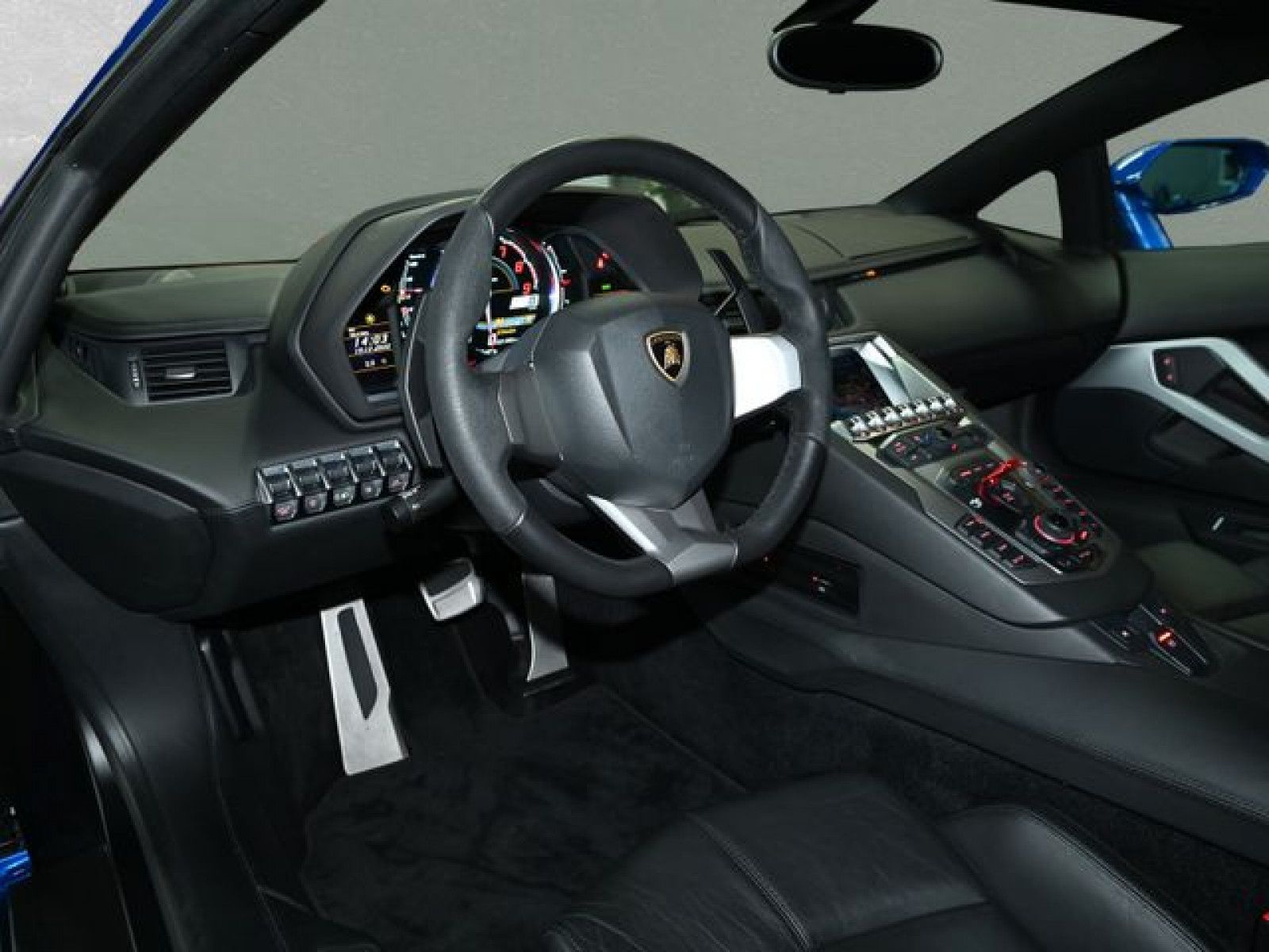 Fahrzeugabbildung Lamborghini Aventador LP 700-4 - Ad Personam|ParkAssi|Carbon