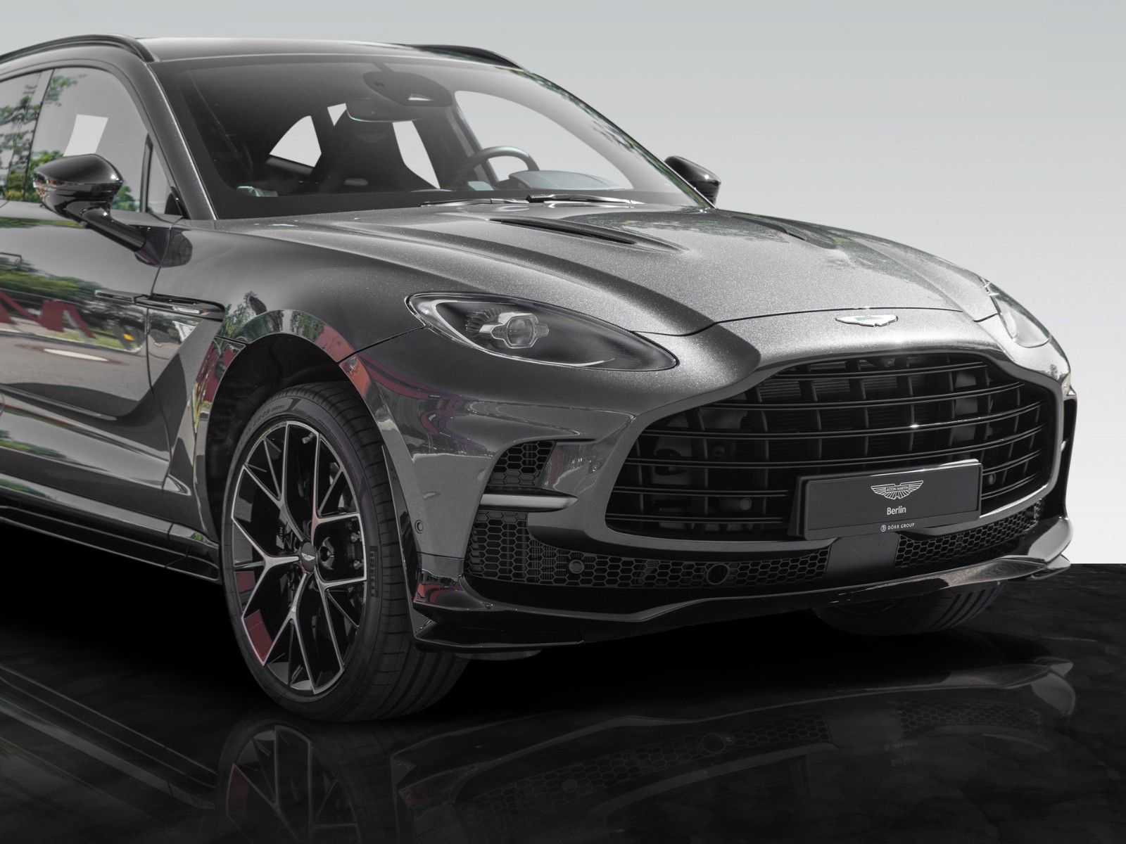 Aston Martin DBX707 | Remote Heat | Signature Paint foto 14