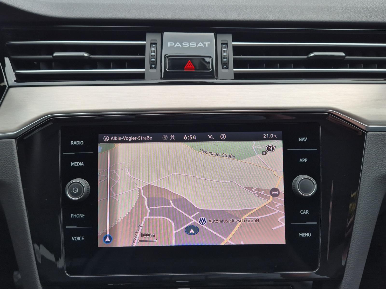 Volkswagen Passat TSI Elegance DSG LED Navi ACC RFK, миниатюра 16