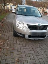 Skoda Yeti 1.2 TSI Kombilimusine 161.185 km - gebrauchte Skoda Yeti aus dem Jahr 2009
