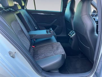 Skoda Superb - 8