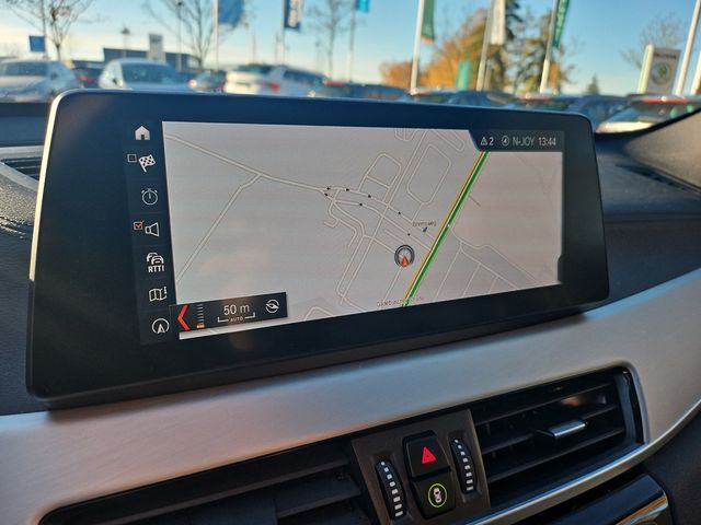 X1 sDrive 18i Automatik M Sport AHK