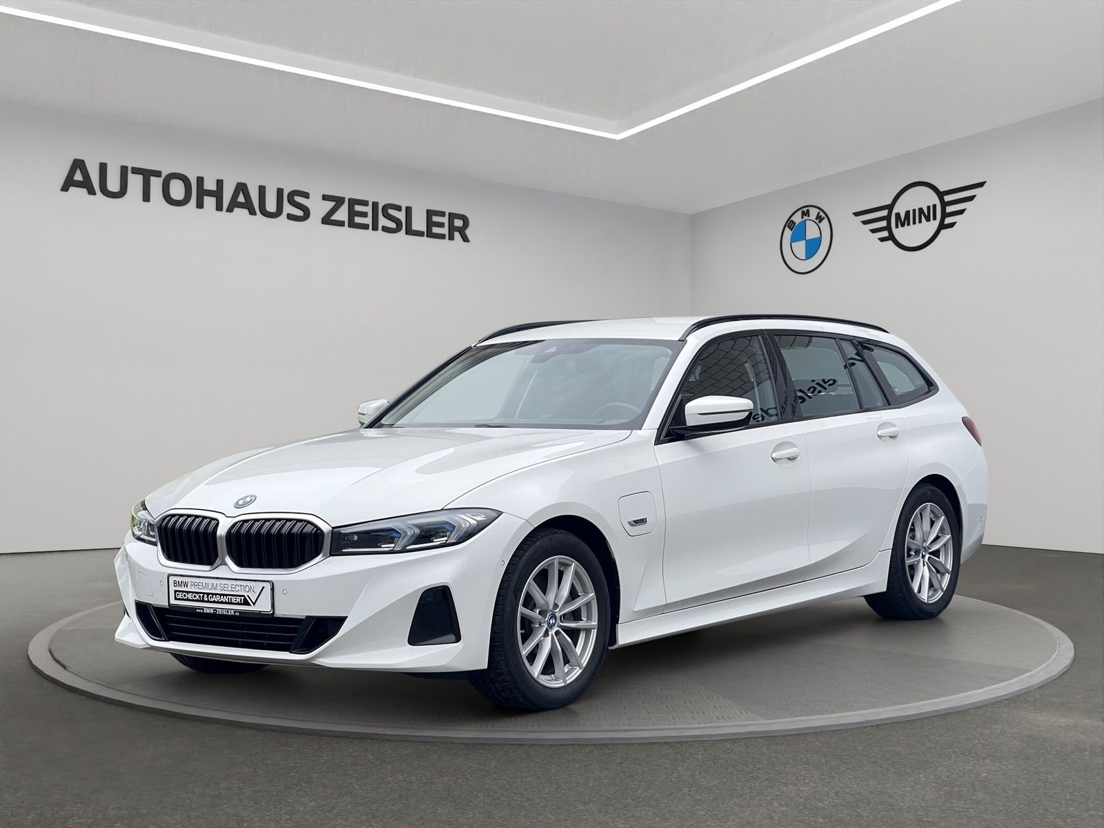 BMW 330e Touring Rückfahrkamera Hifi