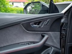 Audi RSQ8 – 23 / 35