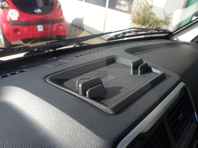 Fahrzeugabbildung Piaggio Porter NP6 SW Kipper 265 SR LPG Grasfanggitter w