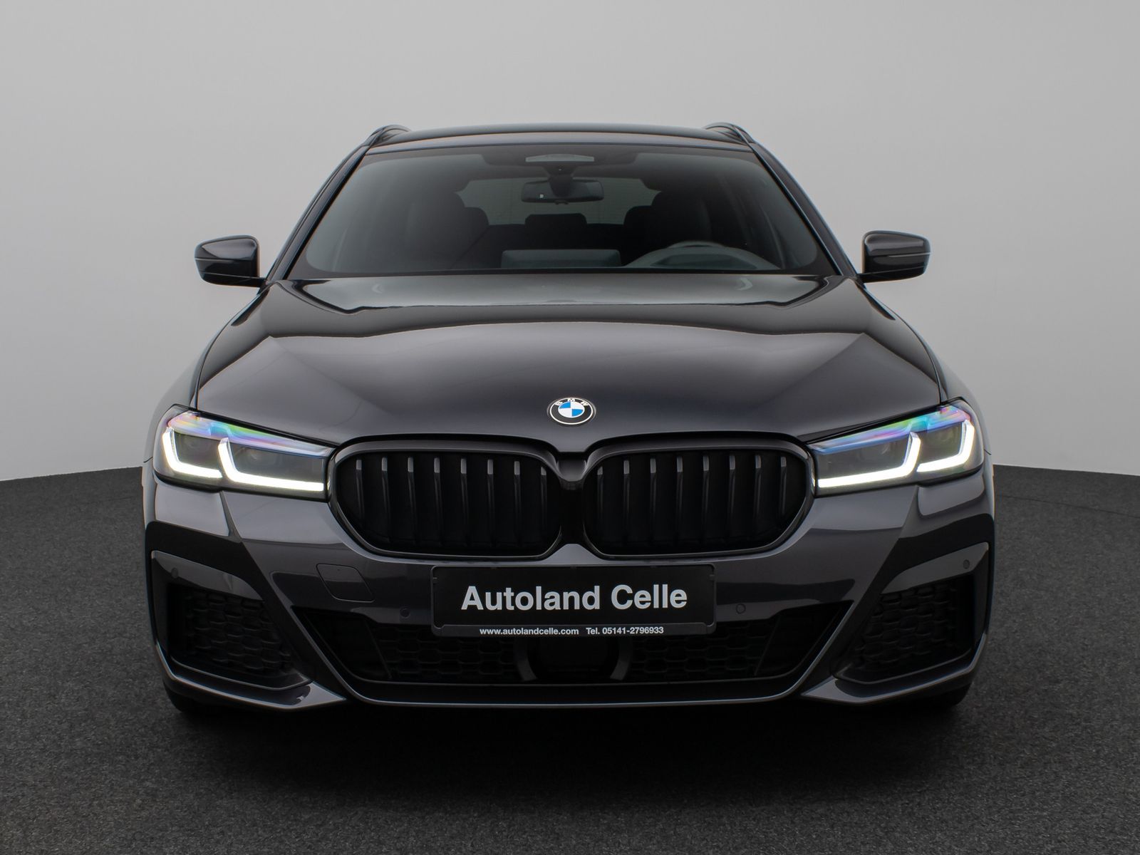 Fahrzeugabbildung BMW 530d xD M Sport Laser Kamera HUD DAB HiFi Komfor