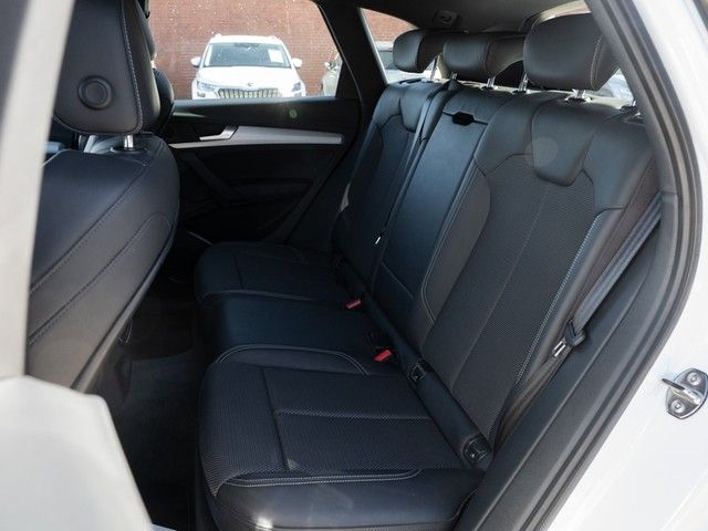 Q5 2.0 TFSI S line quattro MATRIX+AHK+RFK+NAVI