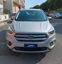 Ford Kuga - 2