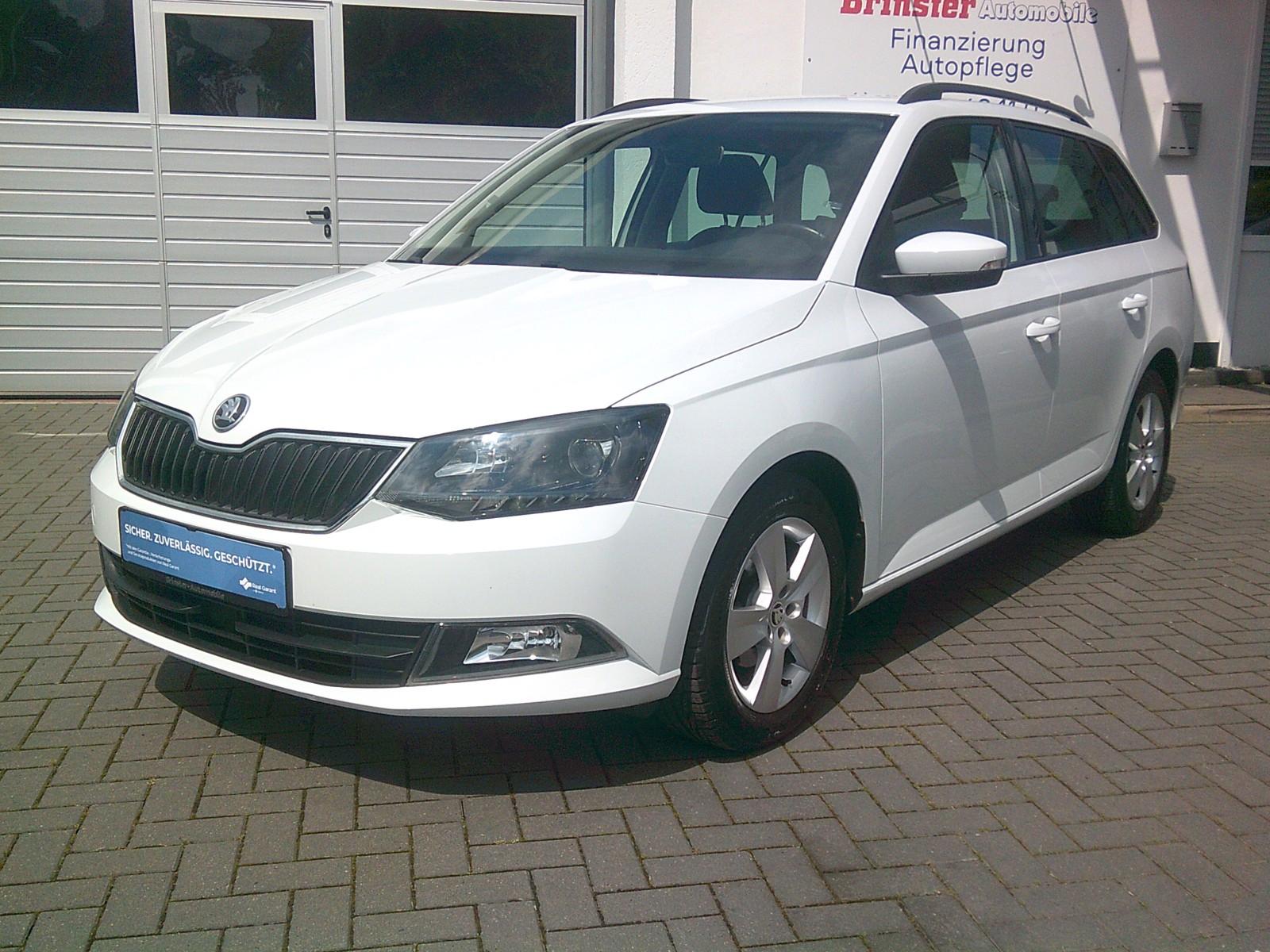 Skoda Fabia 1.2l TSI  PDC,AHK,SHZ,KLIMATRONIC,TEMPOMAT